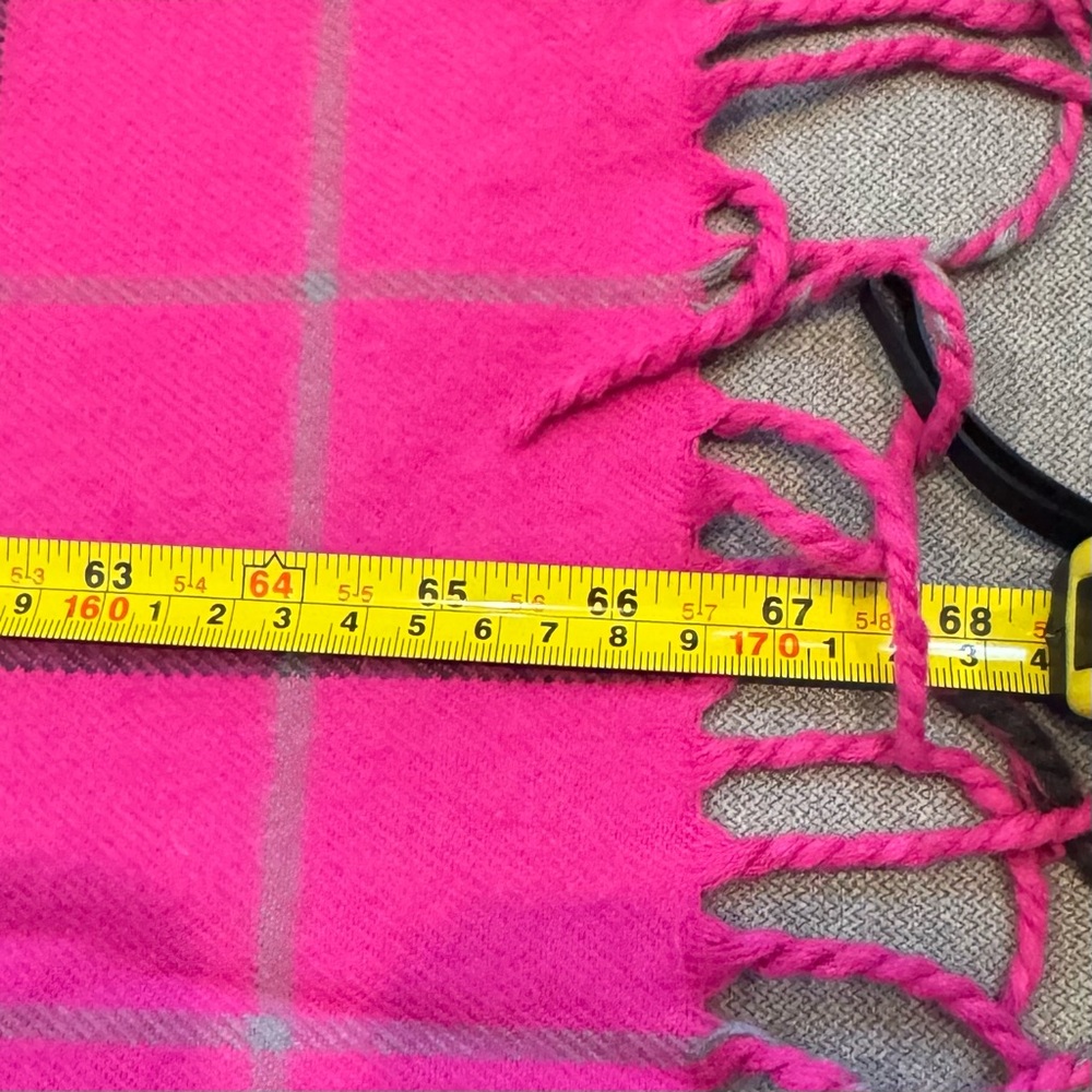 Scotland Cashmere Pink Plaid Scarf - Picture 4 of 4